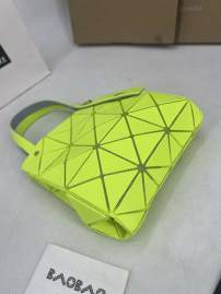 Picture of Issey Miyake Handbags _SKUfw203286979fw